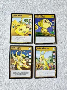 NEAR MINT+ 2003 Neopets TCG Yellow Bundle of 4 Trading Cards